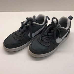 Children’s Nike sneakers 11C